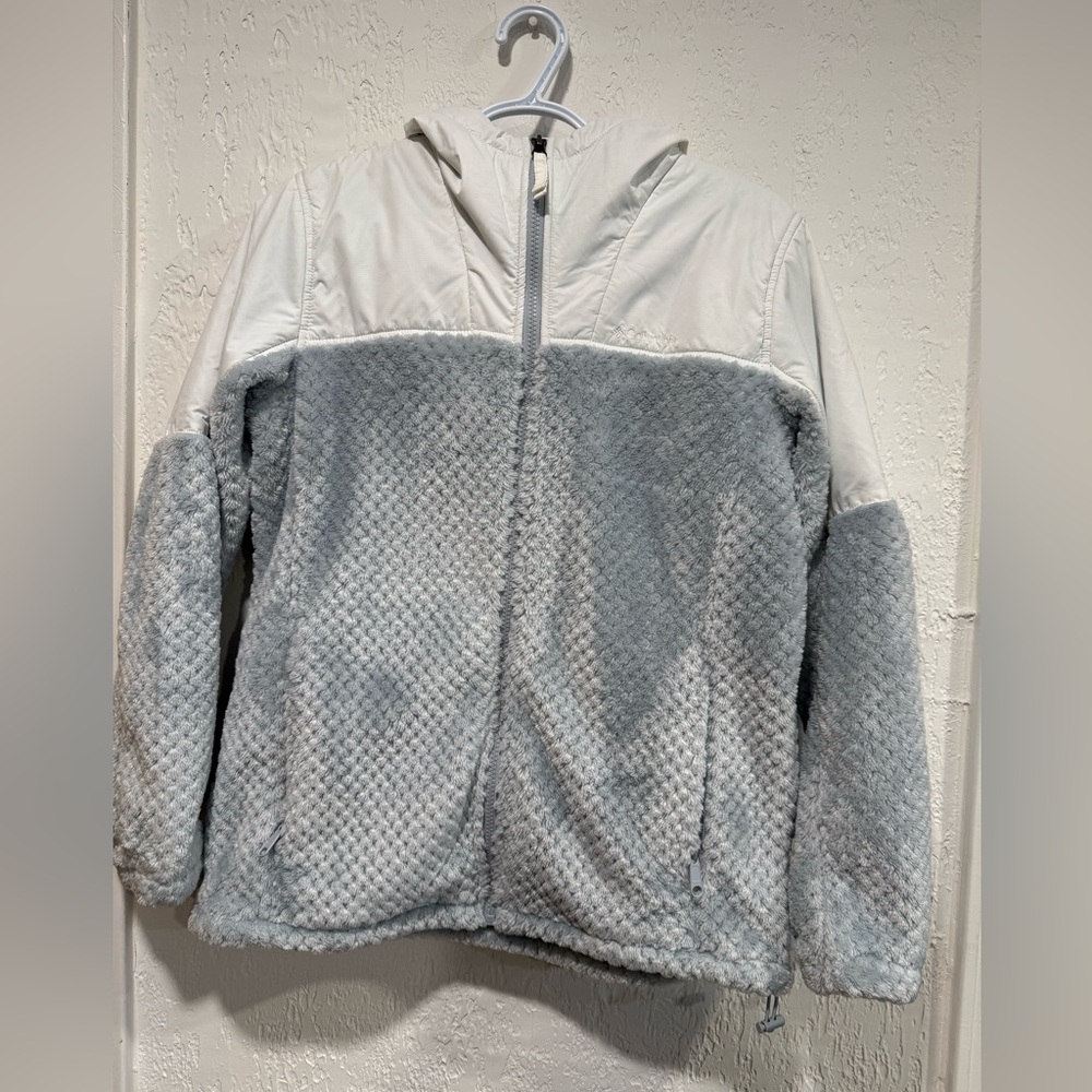 Columbia women  White and Gray Puffer Jacket